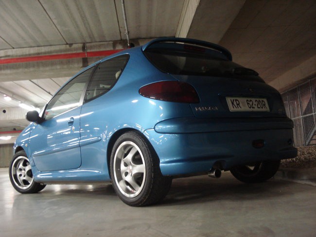 MeDo2o6 - foto povečava