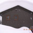 3 metre snega na Komni.

Three meters of snow at the hut on Komna.
