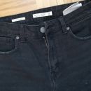 Bershka kavbojke 38