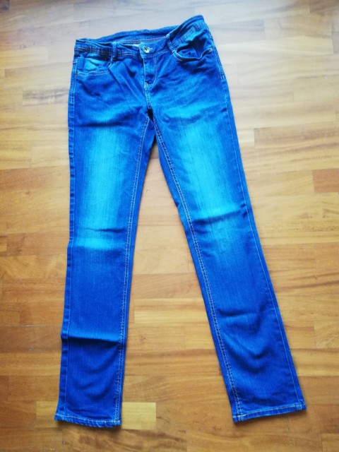 Kavbojke slim model 29 W/30 L