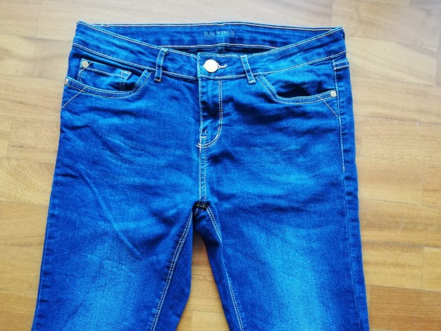 Kavbojke slim model 29 W/30 L