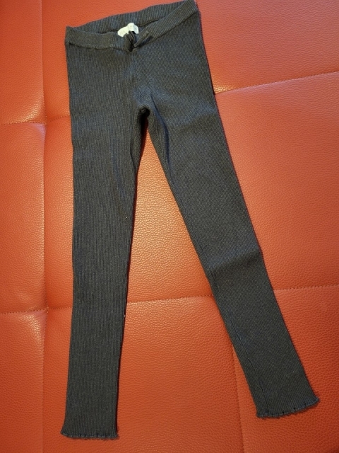 Zara pletene hlače 152