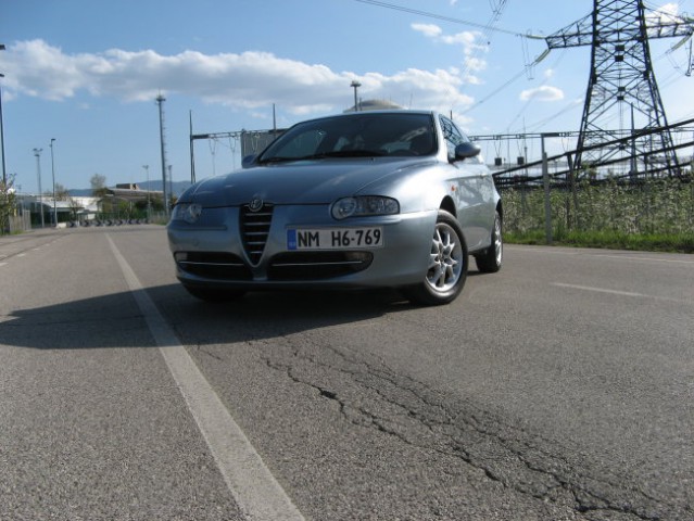Alfa Romeo 147 - foto