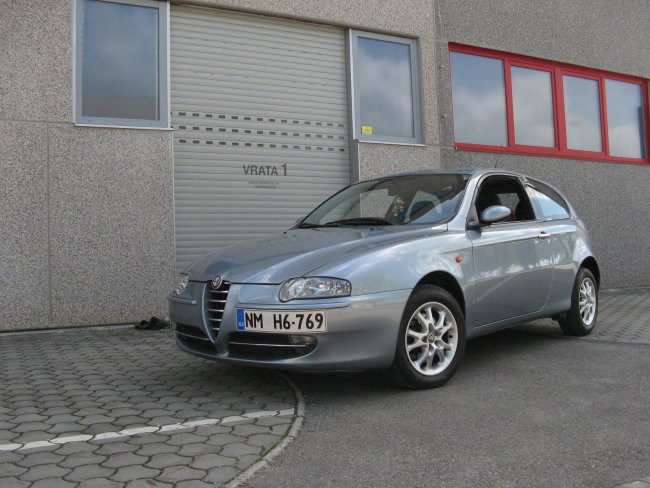 Alfa Romeo 147 - foto povečava