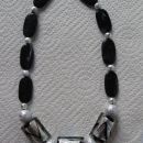 225 Ogrlica črno-srebrna perle+steklene perle*