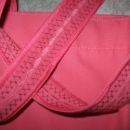 9 Detajl roza vrečke-torbice*