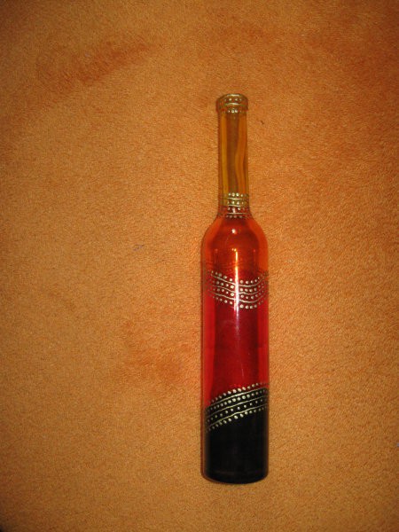 4 Steklenica črno-rdeče-oranžno-rumena z zlatimi okrasi (M)