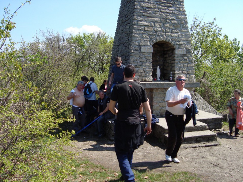 Pohod na Donačko goro 25. 4. 2009 - foto povečava