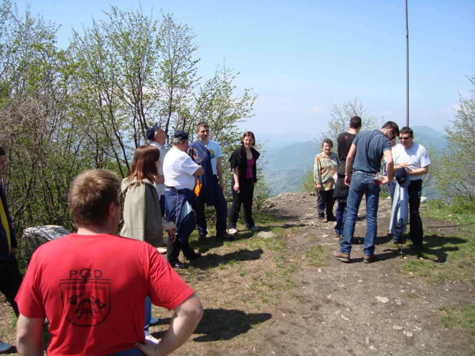 Pohod na Donačko goro 25. 4. 2009 - foto povečava