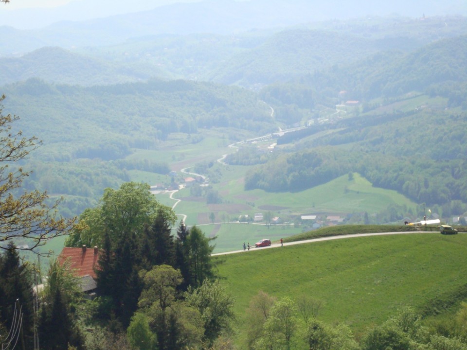 Pohod na Donačko goro 25. 4. 2009 - foto povečava