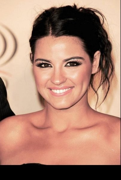 [-] Maite Perroni. - foto