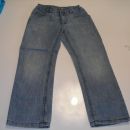 kavbojke,jeans hlače Pepperts iz Hoferja;vel.122;1€