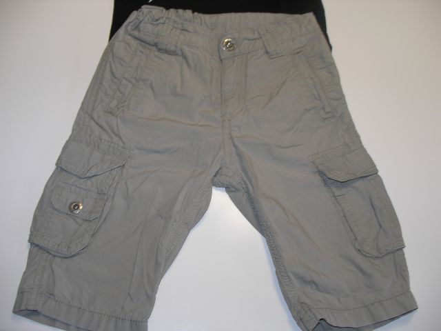 Kratke hlače hm iz kompleta,vel.110 (5let)