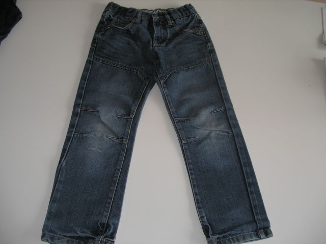 Jeans hlače,kavbojke Dopodopo,vel.122 (6-7 let);3€