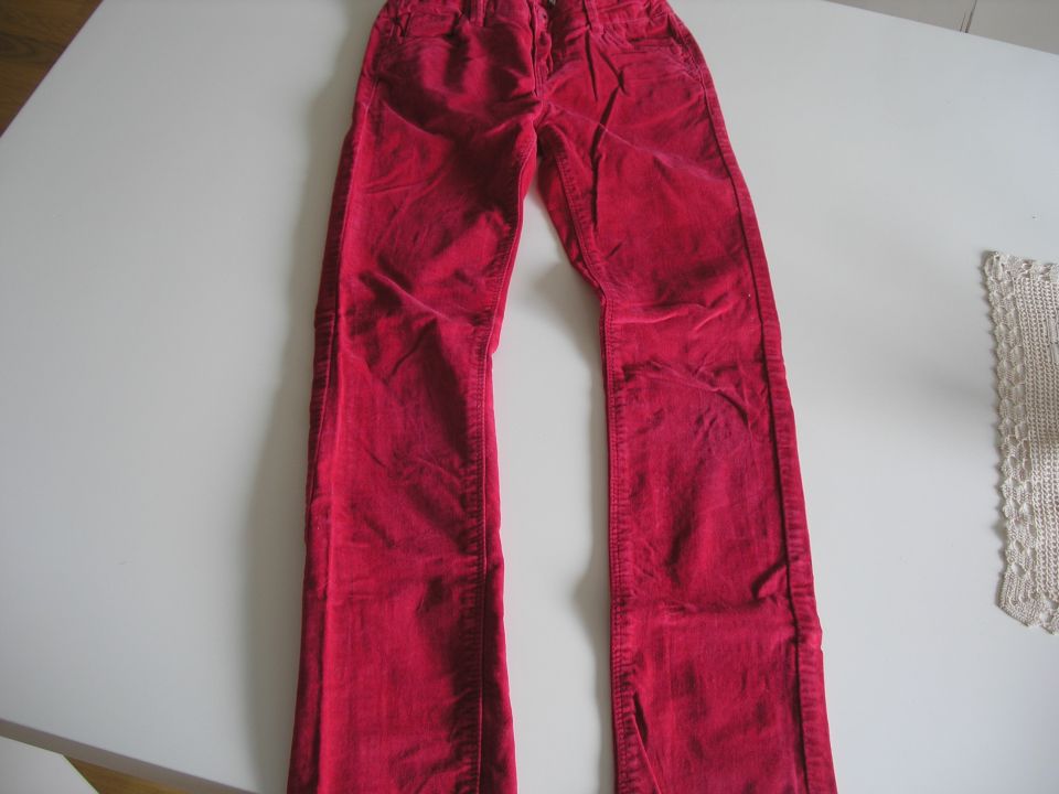 tople hlače Okaidi,vel. 9 let (134);7€