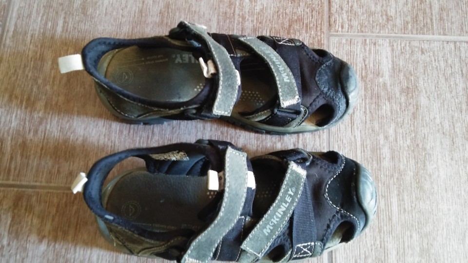 Fantovski športni sandali McKinley vel.34 - foto povečava