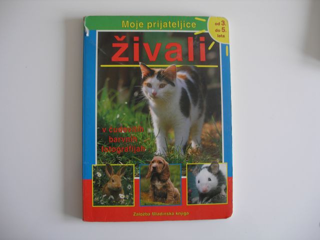 Knjiga kartonka Živali;2€