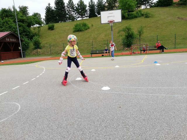 Začetni tečaj rolanja - Raka, junij 2018 - foto