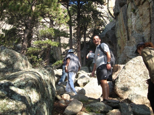 Vzpon na vrh Mt. Rushmor-a, na vrh kipov - foto povečava