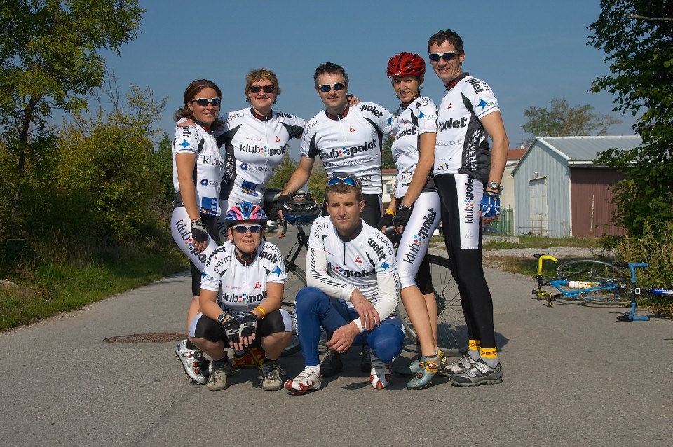 Poletovci na Krasu 2005 - foto povečava