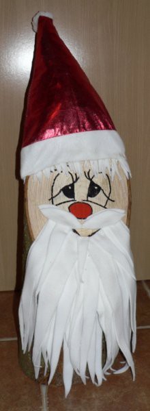 Božično swap darilo za Dodo - Božičkov palček iz debla....velik cca 80 cm (s kapo vred :-)