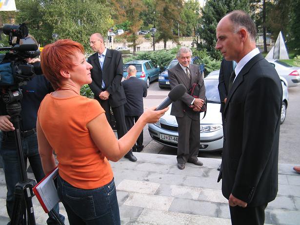 Ministrstvo za delo podpira razvoj socialne ekonomije v Sloveniji, je dejal minister Janez