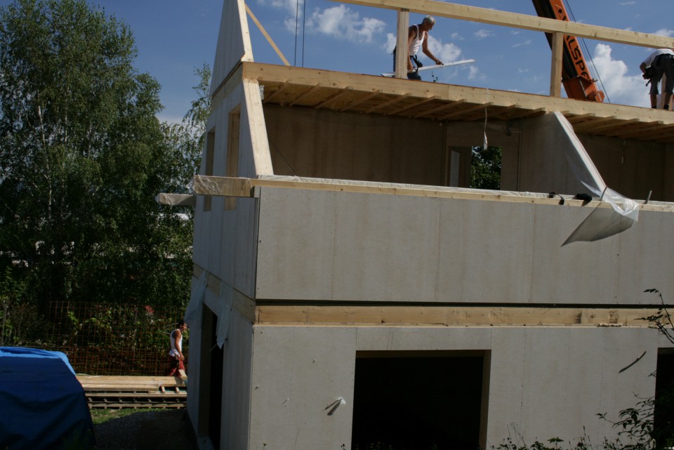 Gradnja hiše - foto povečava