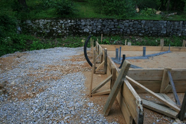 Gradnja hiše - foto