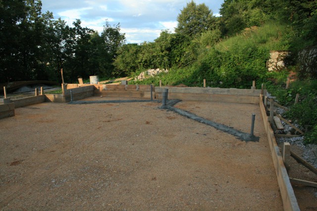 Gradnja hiše - foto