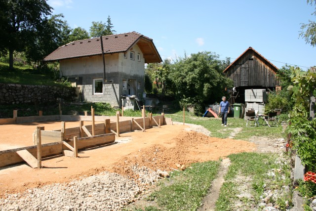 Gradnja hiše - foto