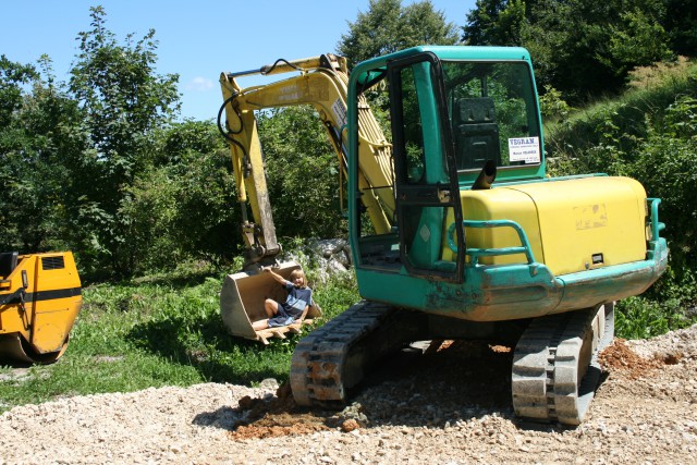 Gradnja hiše - foto