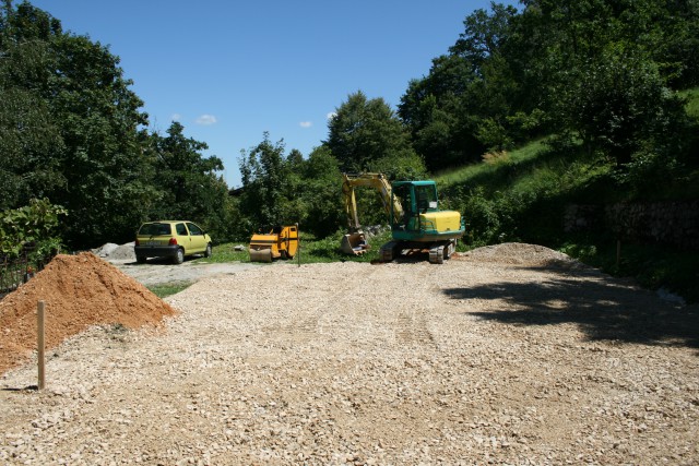 Gradnja hiše - foto