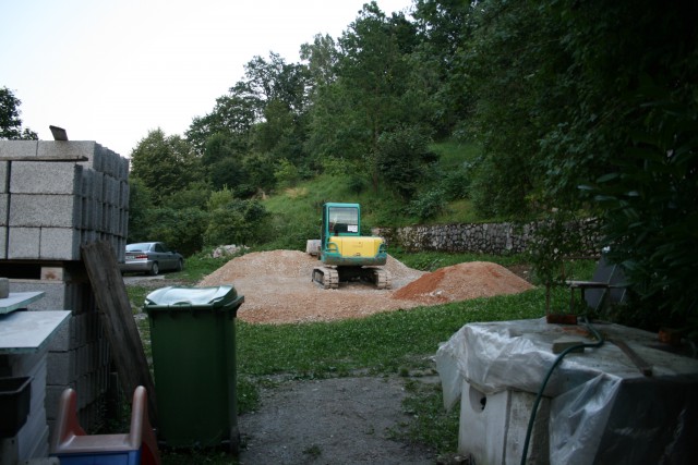 Gradnja hiše - foto