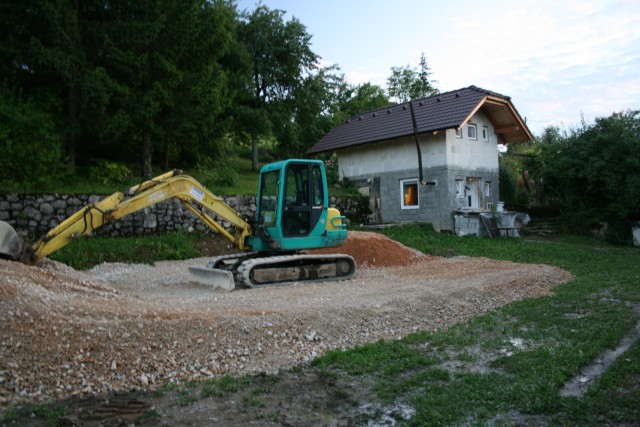 Gradnja hiše - foto