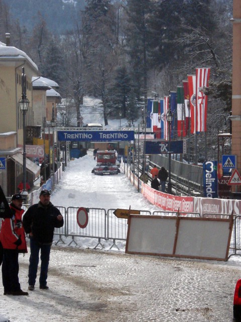 Smučanje Dolomiti 2009 - foto