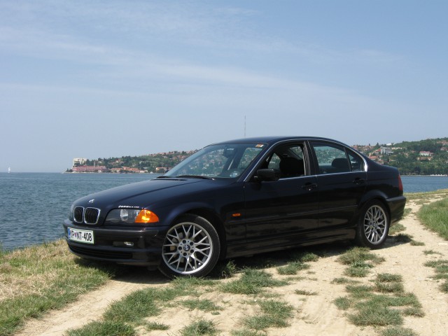 E46 320i - foto