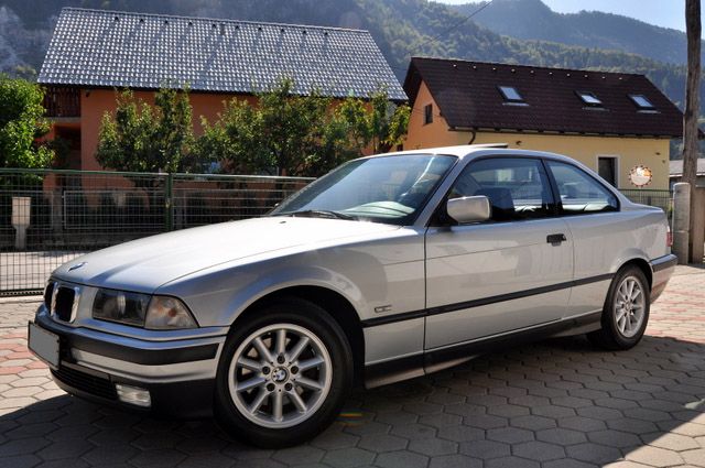 E36 320i coupe - foto povečava