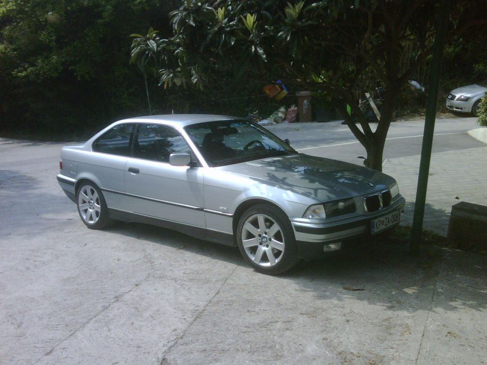 E36 320i coupe - foto povečava