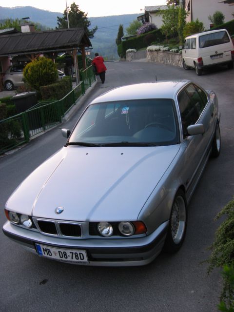 Bmw 525i e34 - foto