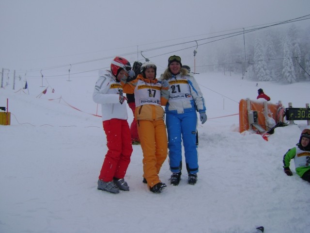 Smučanje Areh 31.01.2009 - foto