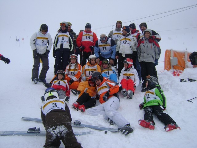 Smučanje Areh 31.01.2009 - foto