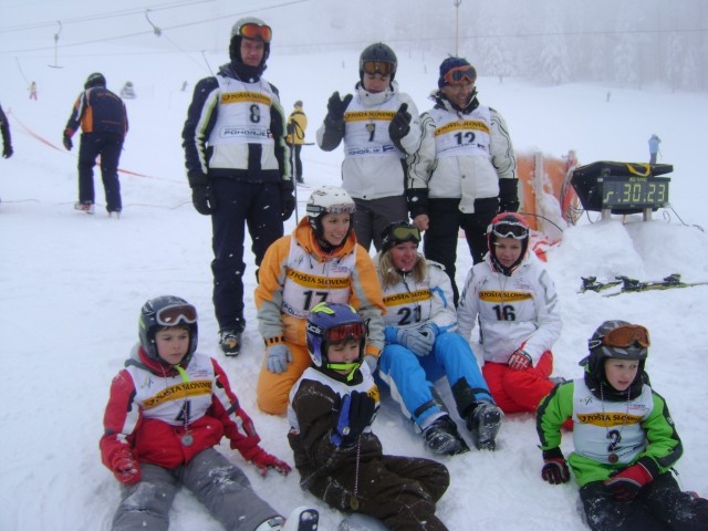 Smučanje Areh 31.01.2009 - foto