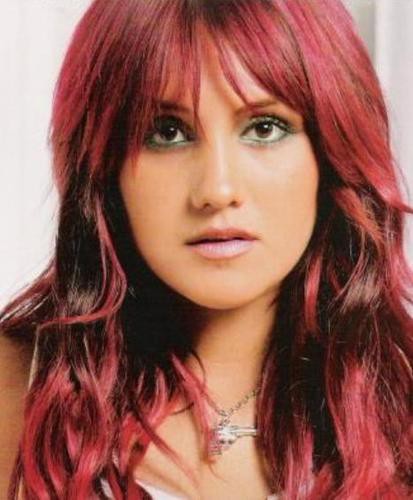 Dulce Maria - foto povečava