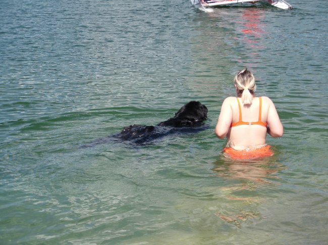 19.07.2009 Velenjsko jezero, joj voda je pa kar hladna