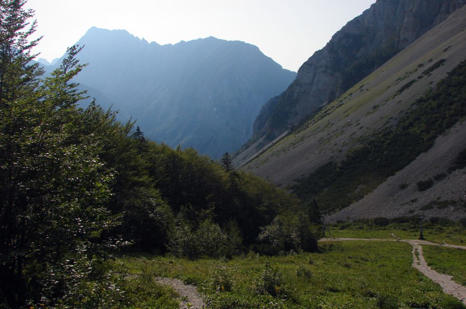 Vrtača 19.7.2012 - foto povečava