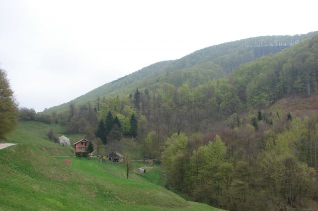 Stoperška planinska pot 1 20.4.2013 - foto