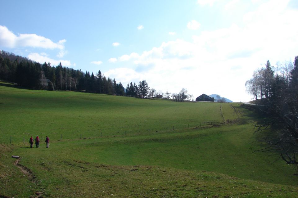 Paški Kozjak iz Dobrne 28.3.2015 - foto povečava