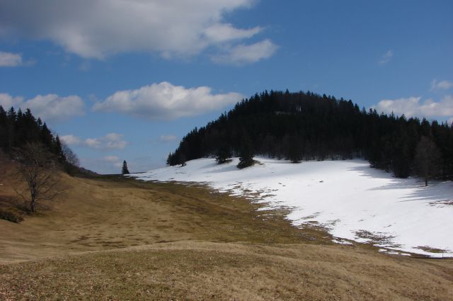 Paški Kozjak iz Dobrne 28.3.2015 - foto