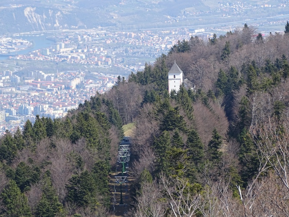 Pečke Mariborska 2.4.2017 - foto povečava