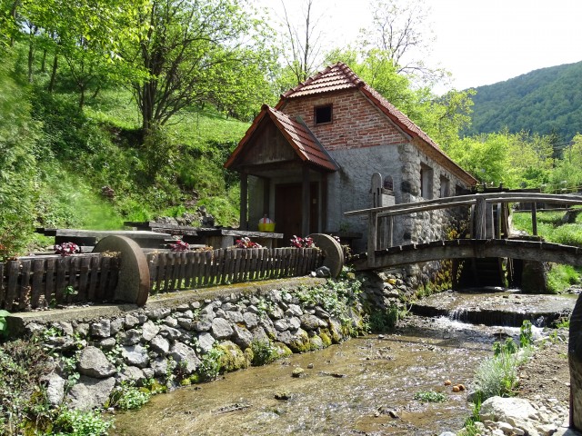 Ivanščica HR + Trakoščan 29.4.2017 - foto